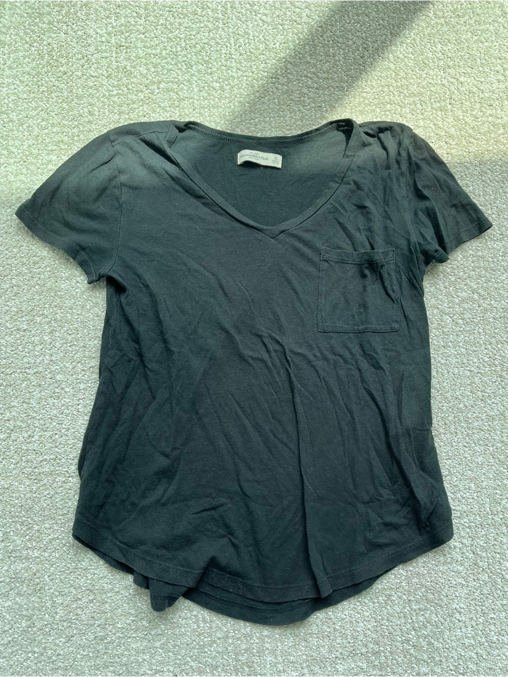 Abercrombie & Fitch Black V-Neck Pocket Tee - Women
